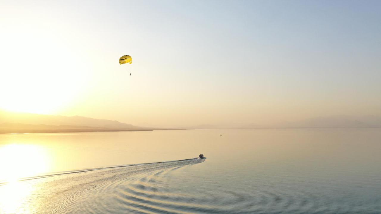 Ashur Hotel Dukhan 외부 사진
