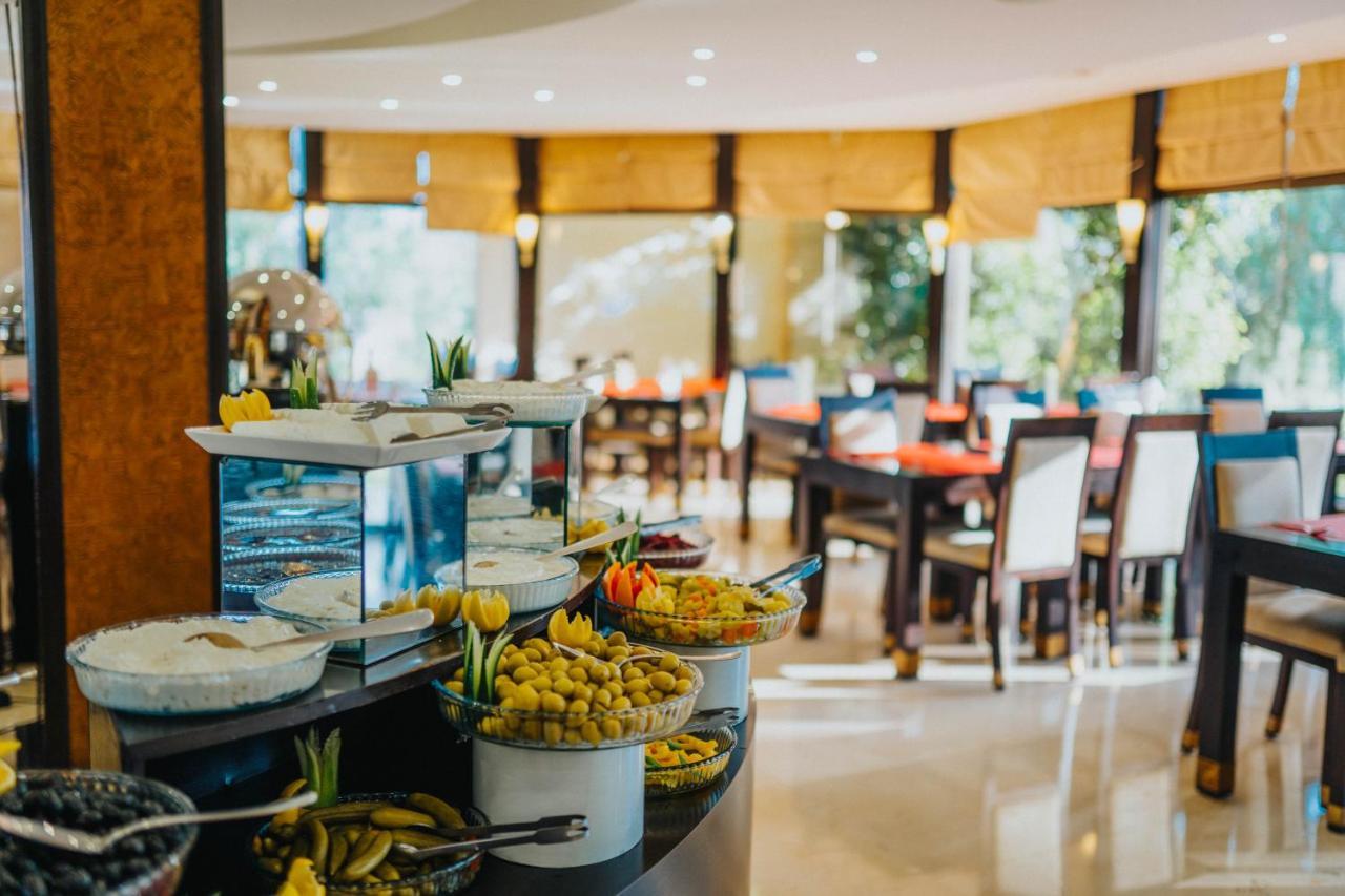 Ashur Hotel Dukhan 외부 사진