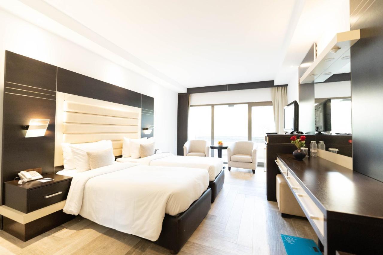 Ashur Hotel Dukhan 외부 사진